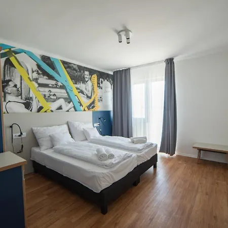 Dalma Panzio לינה וארוחת בוקר 4*