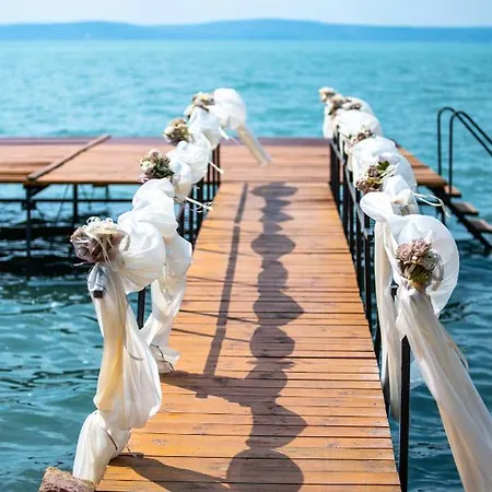 Dalma Panzio 4* Balatonvilágos