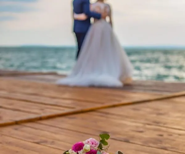 Frühstückspension Dalma Panzio Balatonvilágos